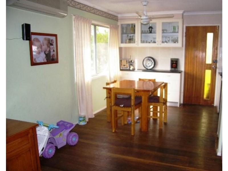 16 Lynelle St, Marsden QLD 4132