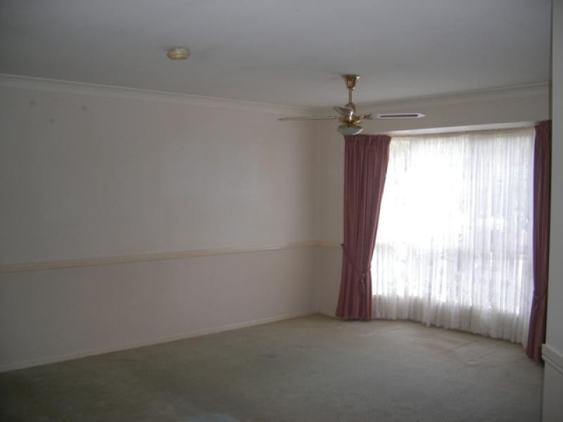 8 Elki Ct, Marsden QLD 4132