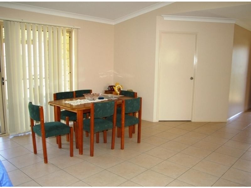 16 SELINA COURT, Marsden QLD 4132