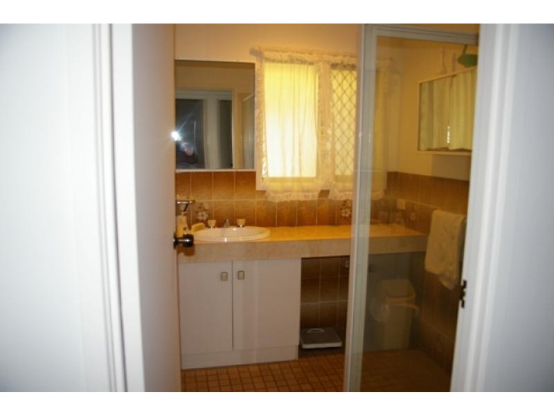 2 Awoonga Street, Marsden QLD 4132