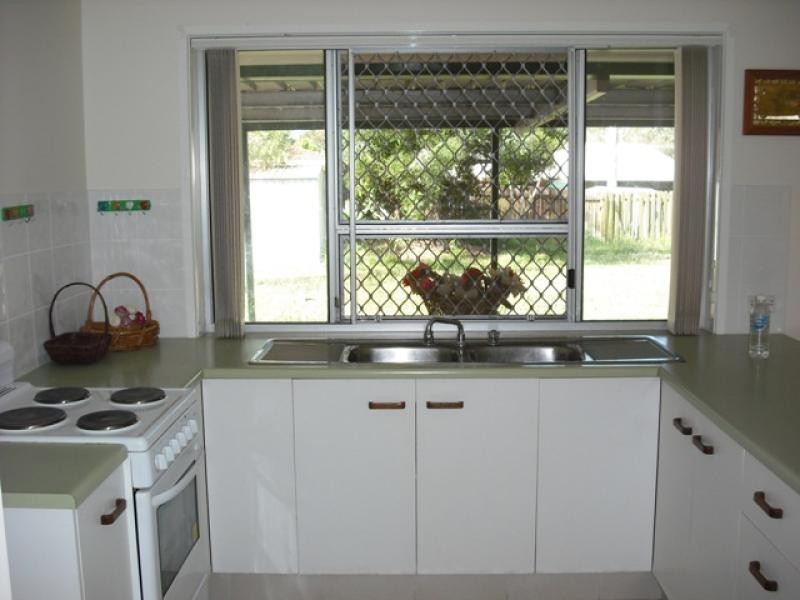18 Halfmoon Street, Browns Plains QLD 4118