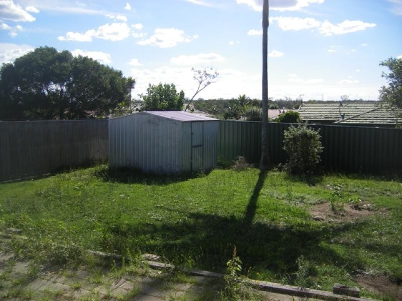 8 Devine Street, Marsden QLD 4132