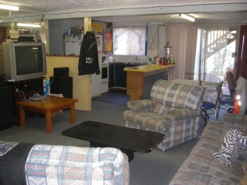 62 Aquarius Drive, Kingston QLD 4114