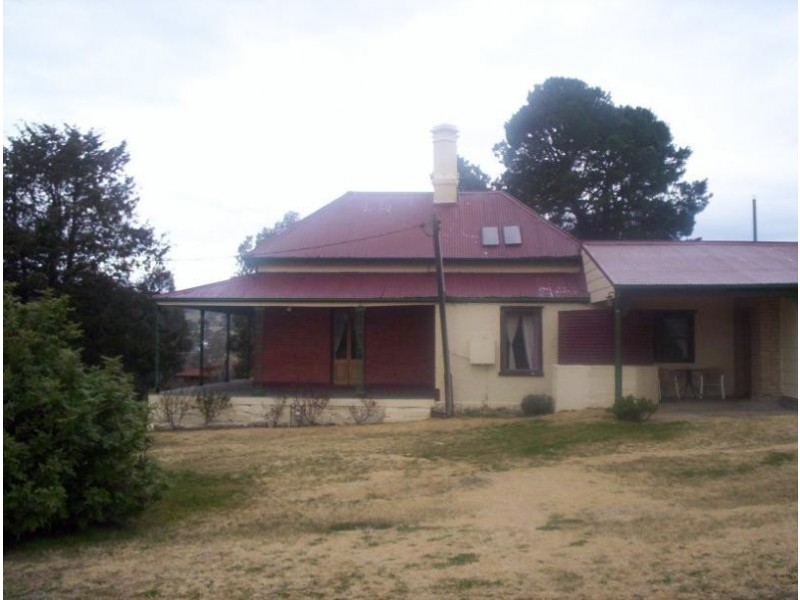 4 Chusan Street, Bombala NSW 2632