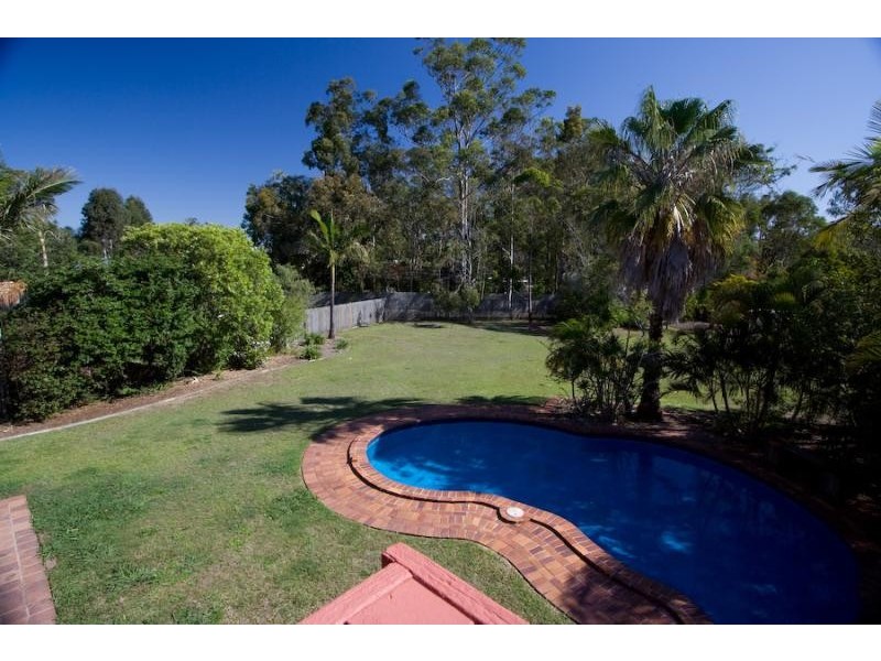 6 FALCON AVENUE, Thornlands QLD 4164