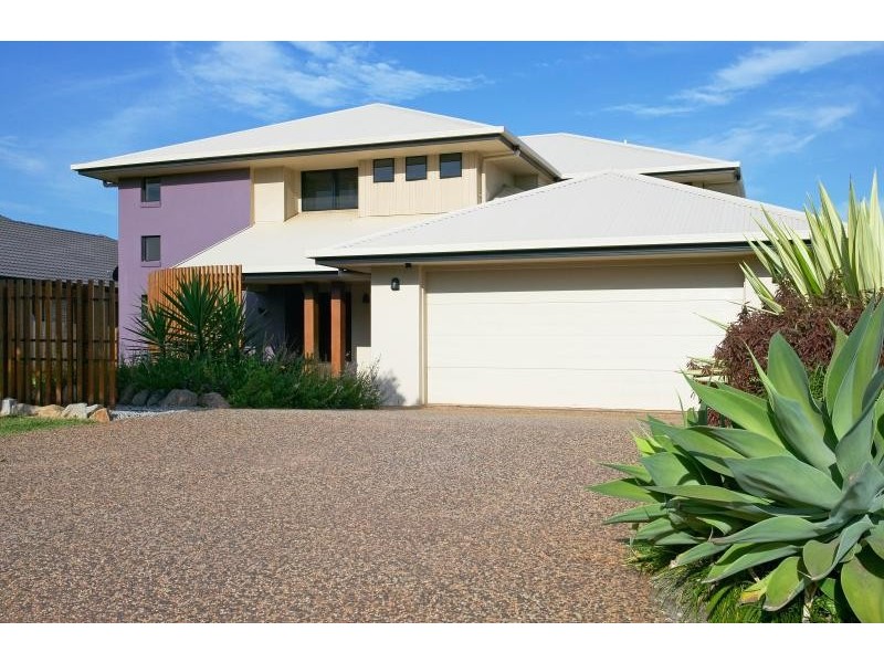 10 HAYMAN STREET, Redland Bay QLD 4165