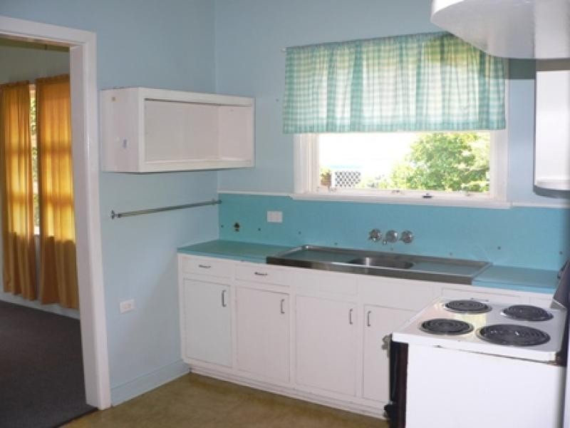 100 PASSAGE STREET, Cleveland QLD 4163