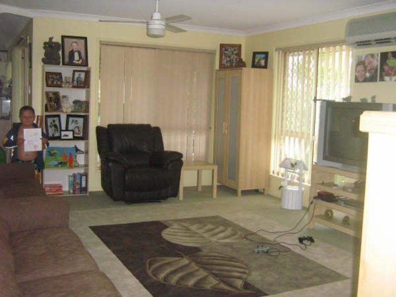 16 TIMBERLAND PLACE, Loganholme QLD 4129