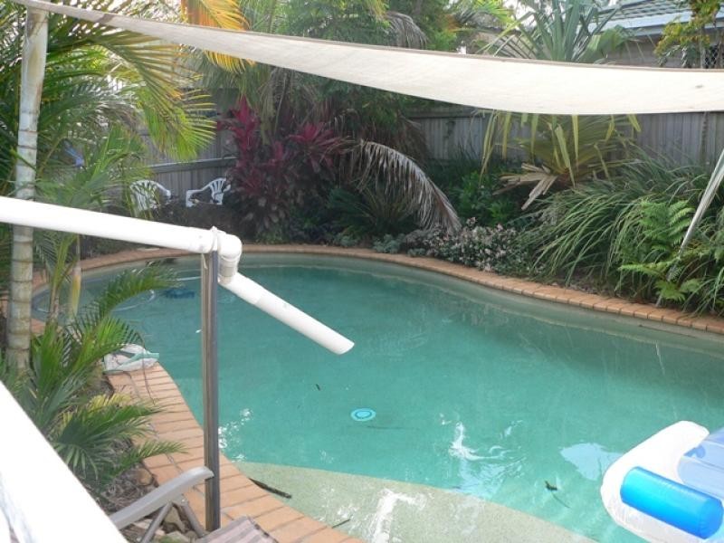 2 ZAMBELLI STREET, Victoria Point QLD 4165