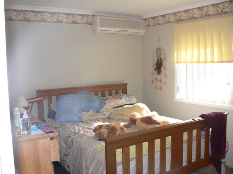 2 ZAMBELLI STREET, Victoria Point QLD 4165