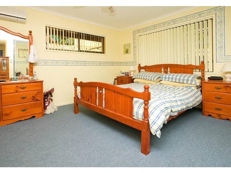 27 CABERNET CRESCENT, Thornlands QLD 4164