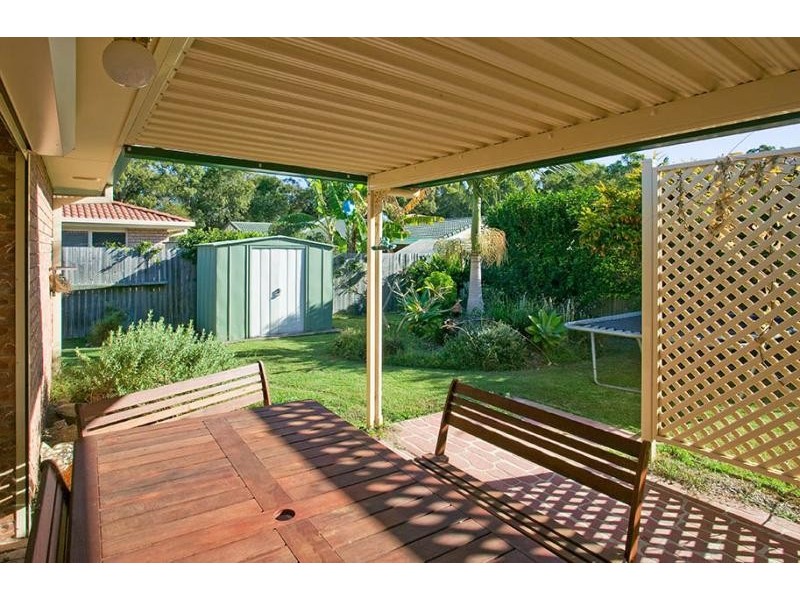 21 NEVILLE CLOSE, Redland Bay QLD 4165