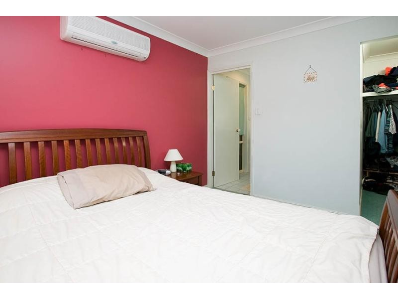 21 NEVILLE CLOSE, Redland Bay QLD 4165