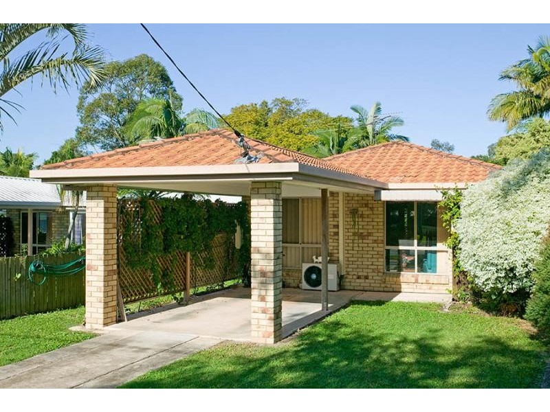 33 Shanahan Street, Redland Bay QLD 4165