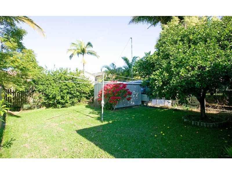 33 Shanahan Street, Redland Bay QLD 4165