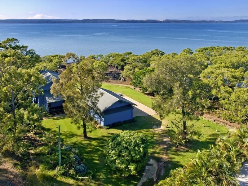 50 COORONG STREET, Macleay Island QLD 4184