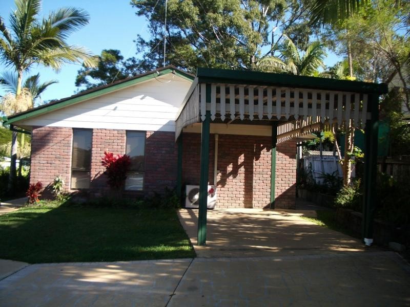 20 JANIA STREET, Redland Bay QLD 4165