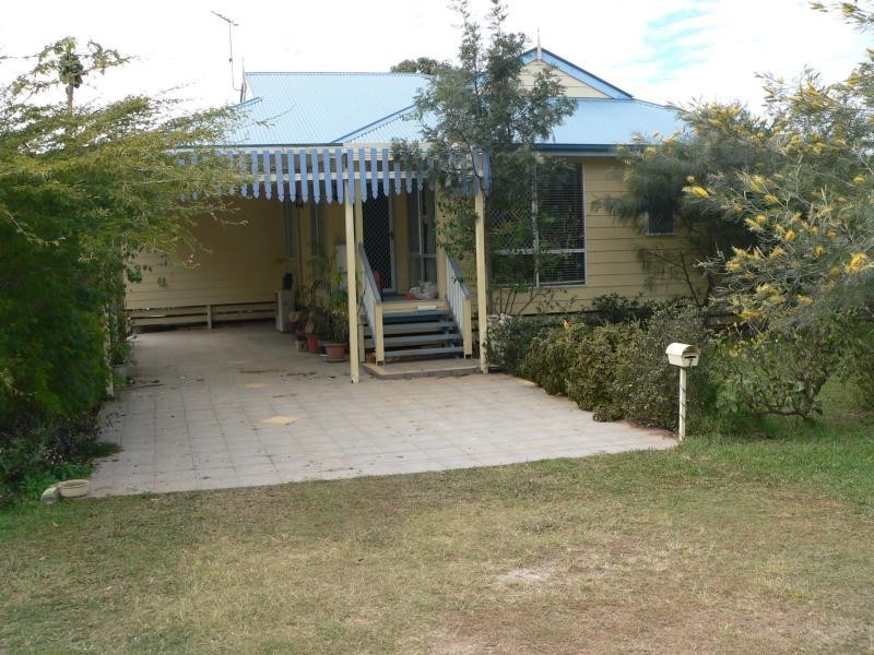 7 Hill Street, Russell Island QLD 4184