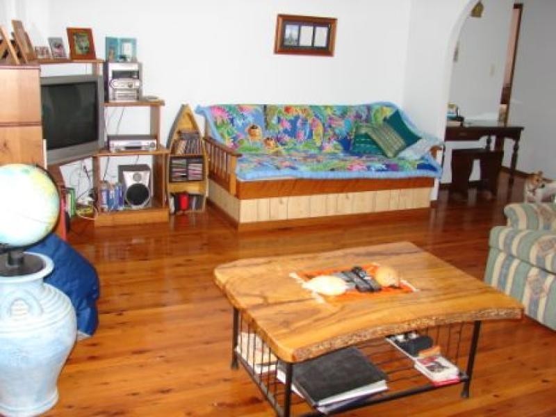 13 Claytons Road, Amity Point QLD 4183