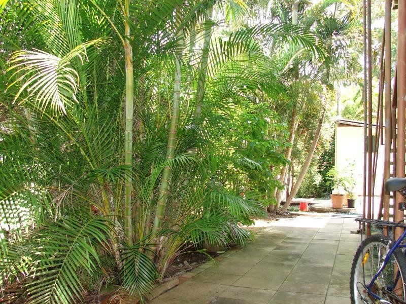 13 Claytons Road, Amity Point QLD 4183