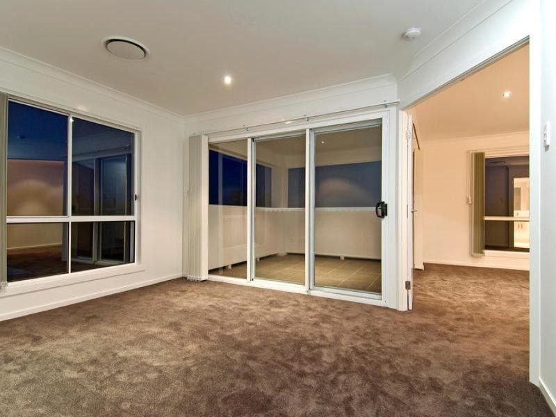 10 Seaspray Street, Thornlands QLD 4164