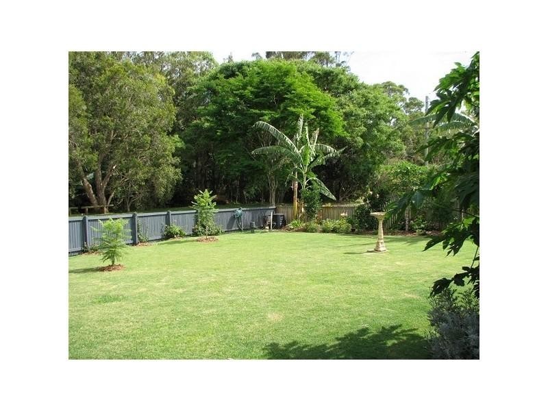 8 Marianne Street, Victoria Point QLD 4165