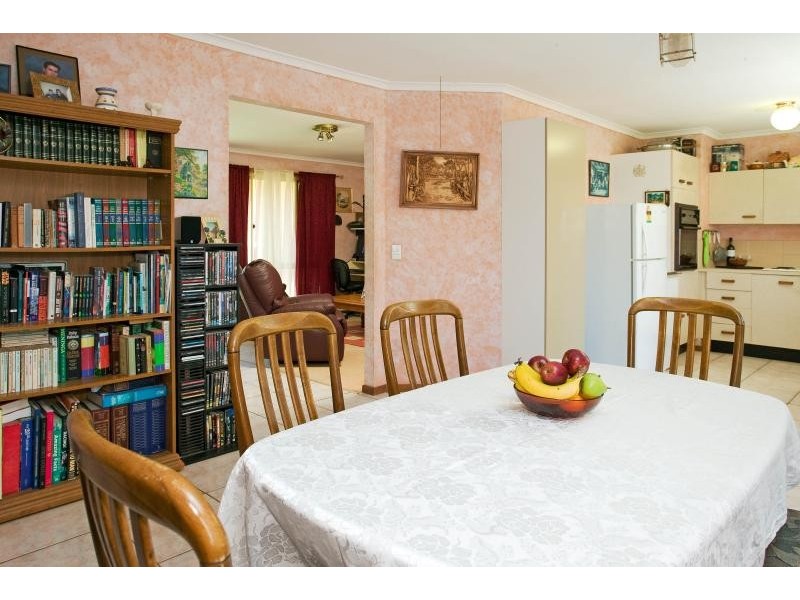 22 Sylvania Street, Wellington Point QLD 4160