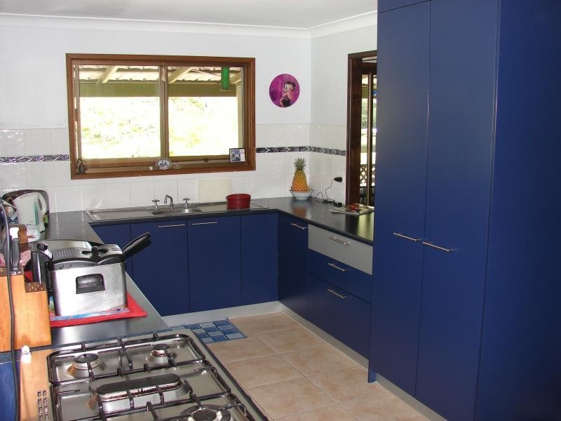 13 Claytons Road, Amity Point QLD 4183