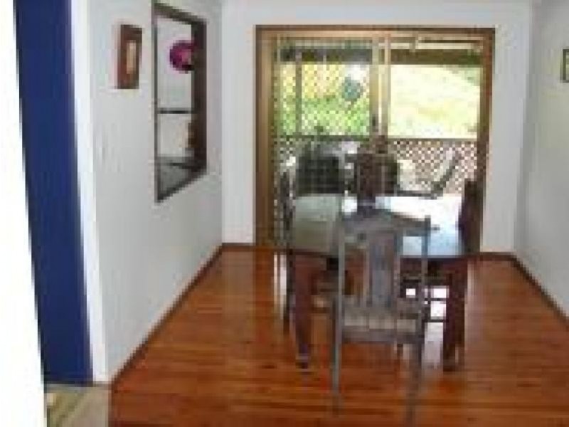 13 Claytons Road, Amity Point QLD 4183