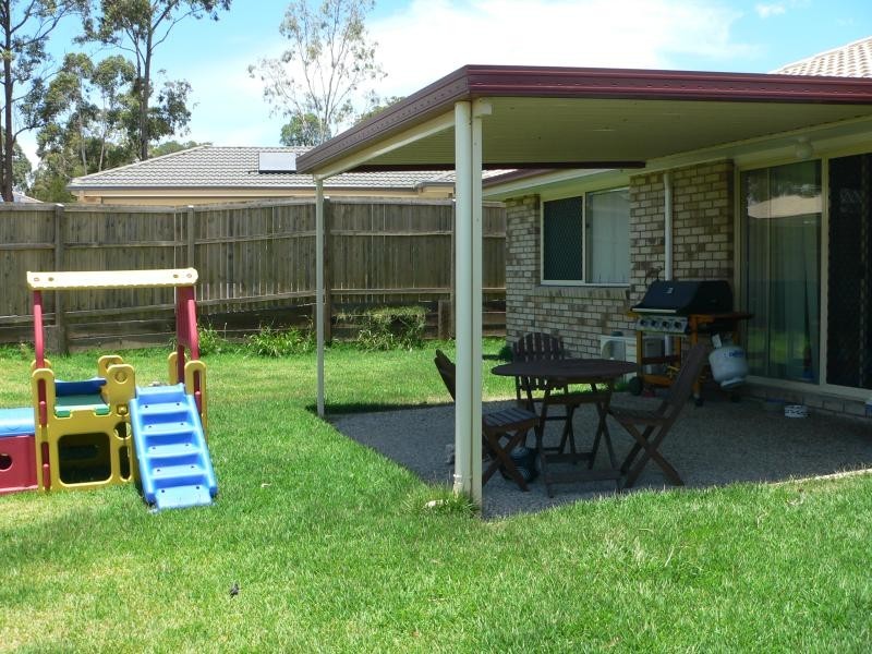 28 Fiddlewood Street, Victoria Point QLD 4165