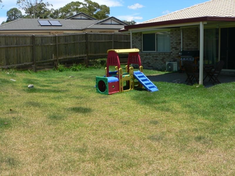 28 Fiddlewood Street, Victoria Point QLD 4165