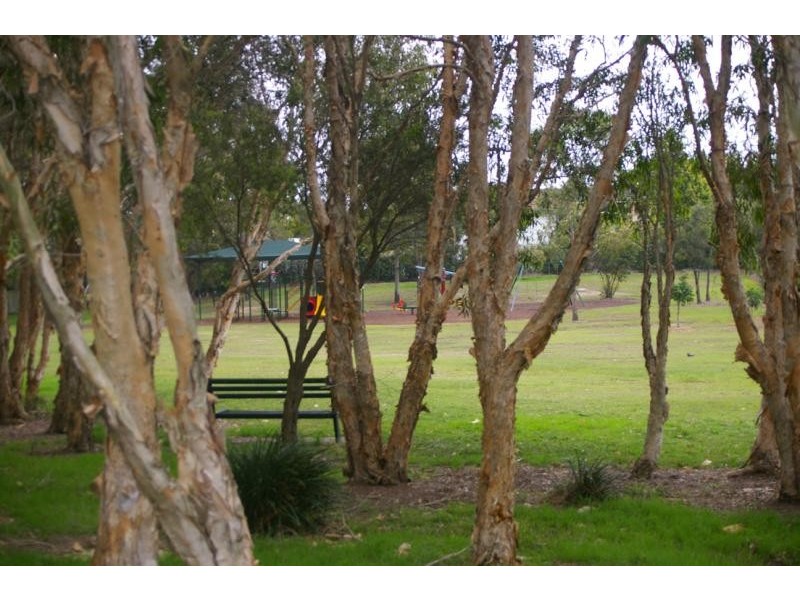 404 Nursery Road, Holland Park QLD 4121