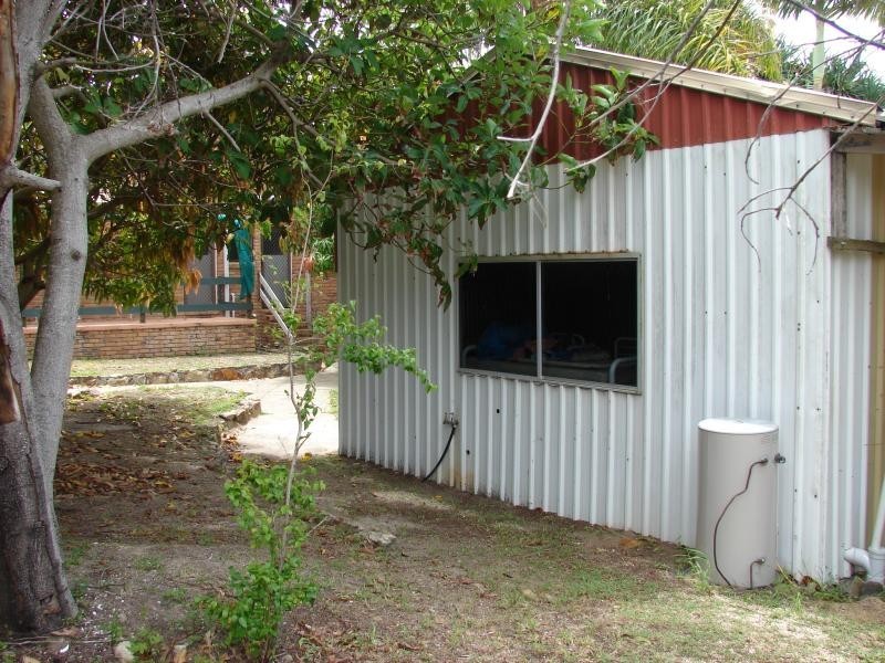 28 George Nothling Drive, Point Lookout QLD 4183