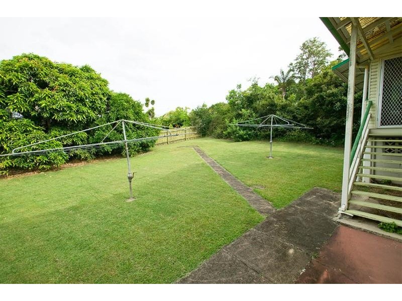 179 Virginia Avenue, Hawthorne QLD 4171
