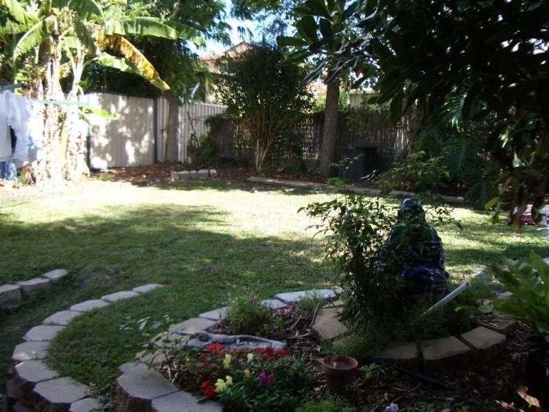 34 Wilkie Street, Redland Bay QLD 4165