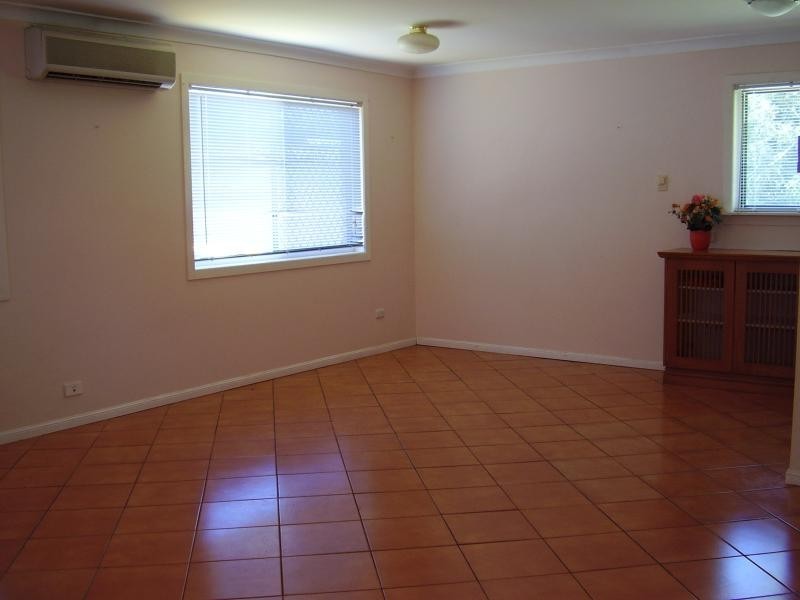 18 Boronia Street, Redland Bay QLD 4165
