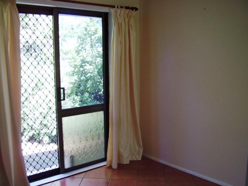 18 Boronia Street, Redland Bay QLD 4165
