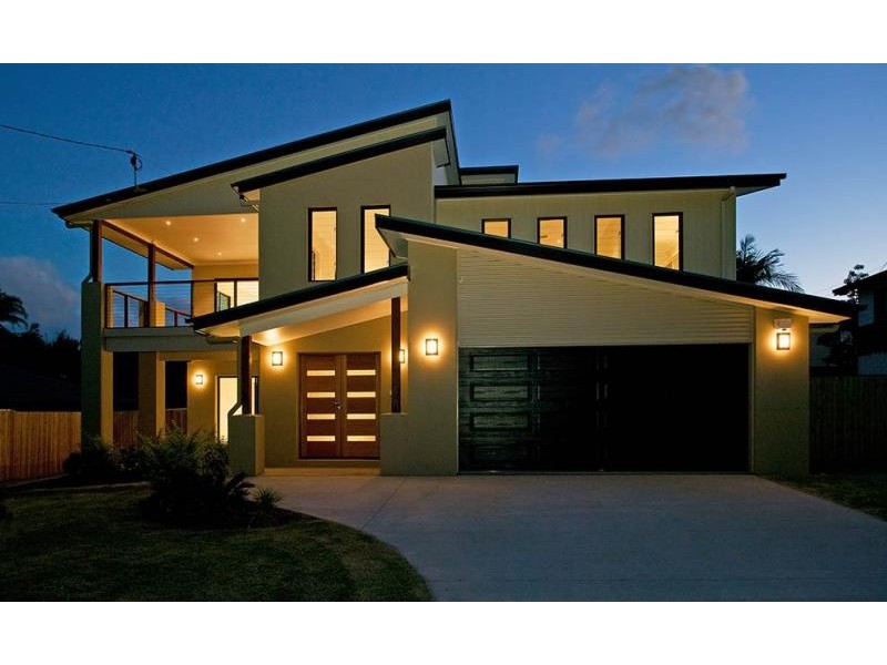 13 Torquay Road, Redland Bay QLD 4165