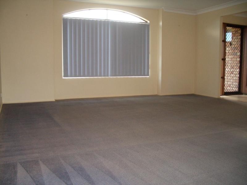 10 Lanyard Place, Redland Bay QLD 4165