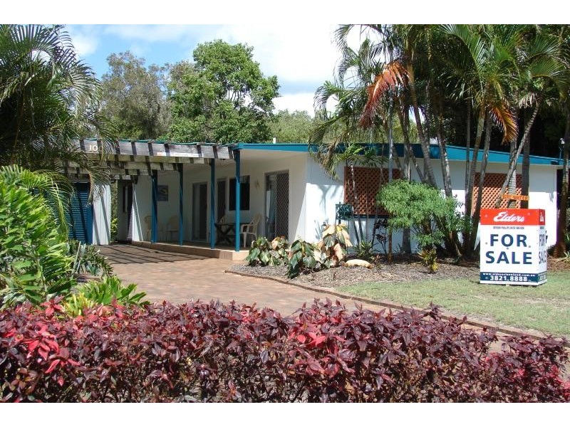 100 Sovereign Road, Amity Point QLD 4183