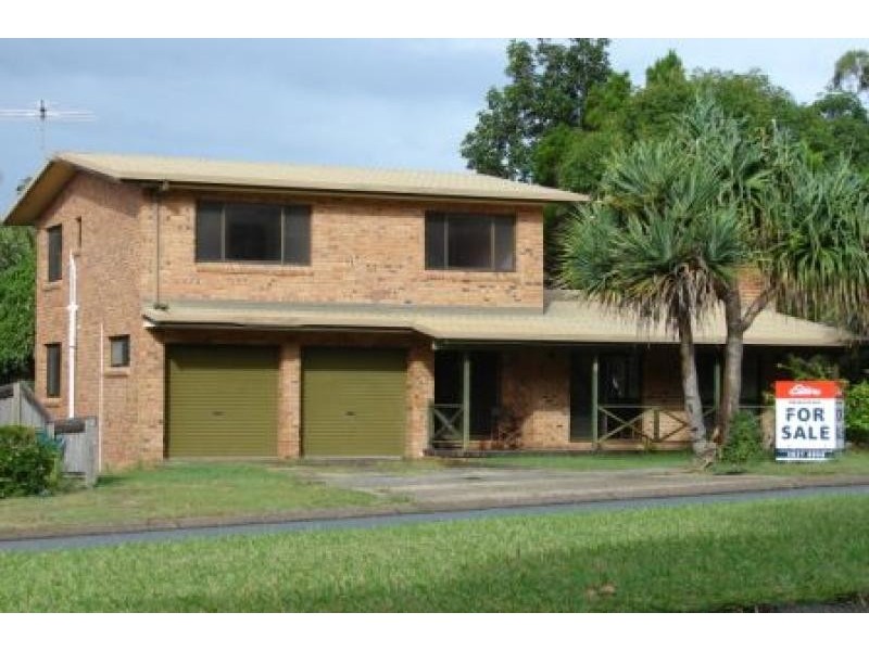 28 George Nothling Drive, Point Lookout QLD 4183
