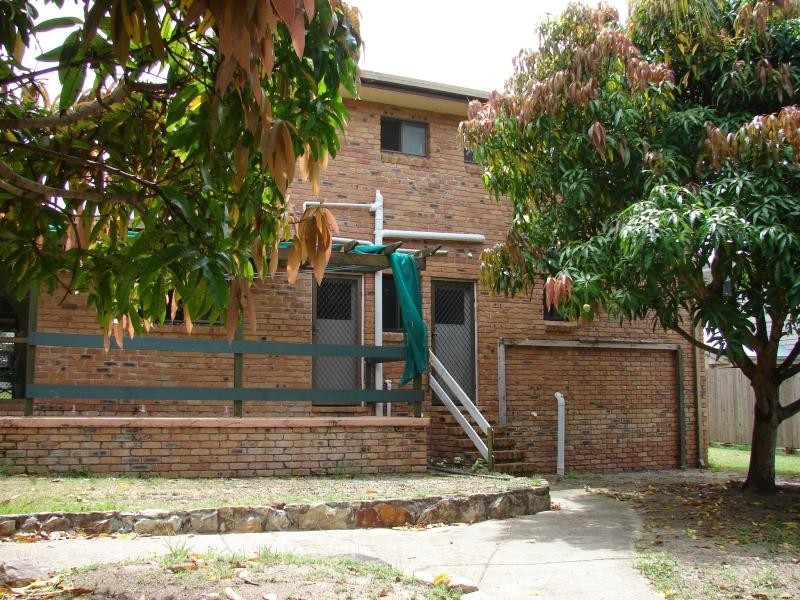 28 George Nothling Drive, Point Lookout QLD 4183