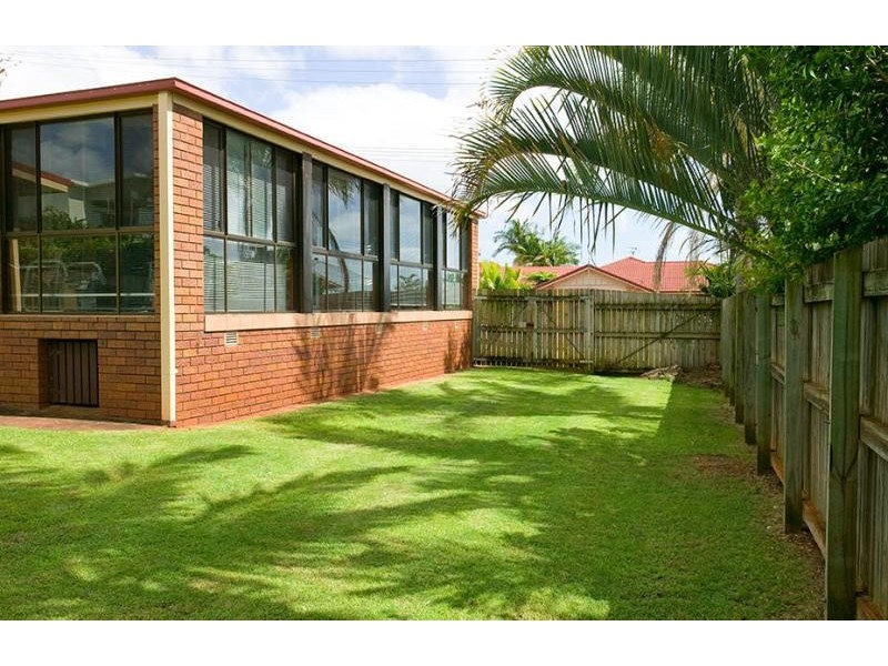60 Salisbury Street, Redland Bay QLD 4165