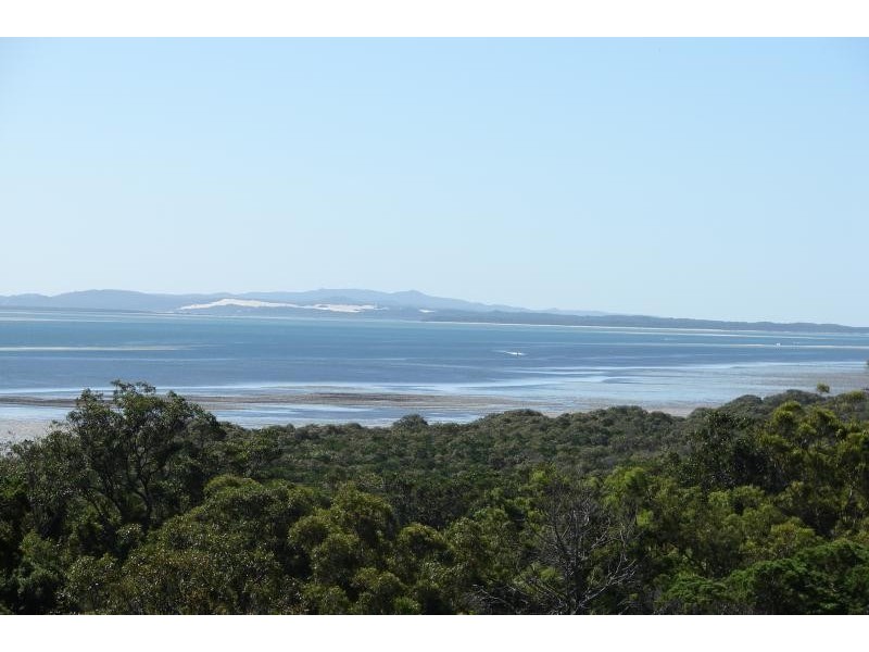 214 Dickson Way, Dunwich QLD 4183
