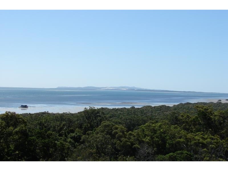 214 Dickson Way, Dunwich QLD 4183