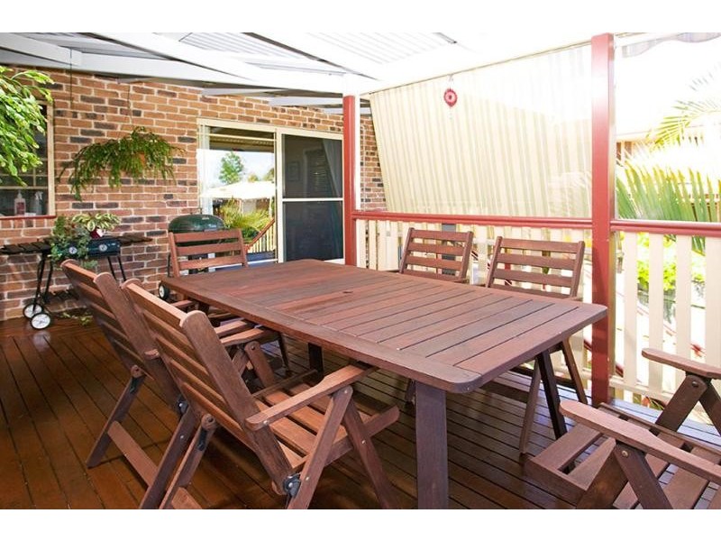 2 Kruger Street, Redland Bay QLD 4165