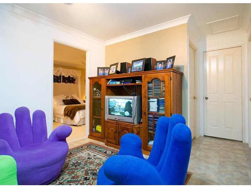 16 Babamande Street, Redland Bay QLD 4165