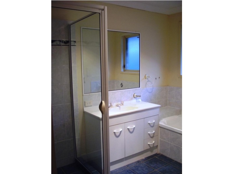 42 Prunda Cct, Wellington Point QLD 4160