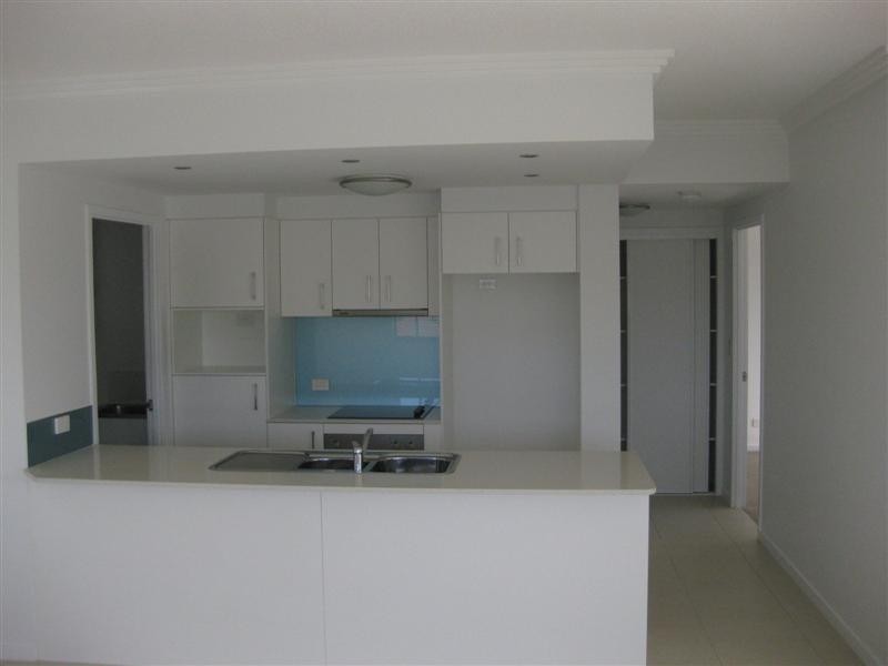Apartment 13/150 Middle Street, Cleveland QLD 4163