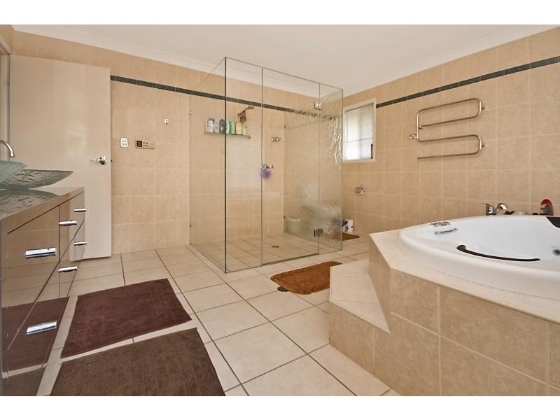 12 Clay Gully Road, Victoria Point QLD 4165